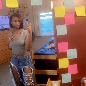 Meet your Posher, Antonette